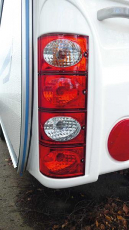 Stop-ochi de pisica-gabarit - https://www.rolimag.ro/cadru-de-fixare-3-module-pentru-sistemul-de-iluminare-spate-jokon.html?preview=1#prod-gallery