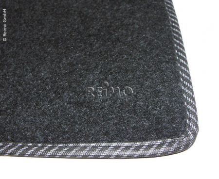 https://www.rolimag.ro/covor-de-cabin%C4%83-pentru-mercedes-vito-pumn-de-ac-de-baz%C4%83.html?preview=1#prod-gallery