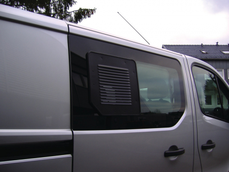 Grile de aerisire - https://www.rolimag.ro/grila-de-aerisire-pentru-cabina-fiat-talento-nissan-nv300-din-anul-de-construc%C8%9Bie-09-2016.html?preview=1#prod-gallery