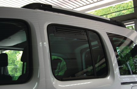 Renault-Opel - https://www.rolimag.ro/grila-de-ventila%C8%9Bie-a-cabinei-ventila%C8%9Bie-pentru-u%C8%99ile-cabinei.html?preview=1#prod-gallery