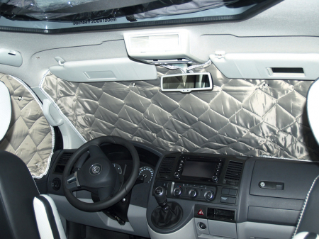 https://www.rolimag.ro/parasolar-din-3-p%C4%83r%C8%9Bi-pentru-interiorul-cabinei-%C8%99oferului-izola%C8%9Bie-optim%C4%83-fiat-ducato-1994.html?preview=1#prod-gallery-1 [2]