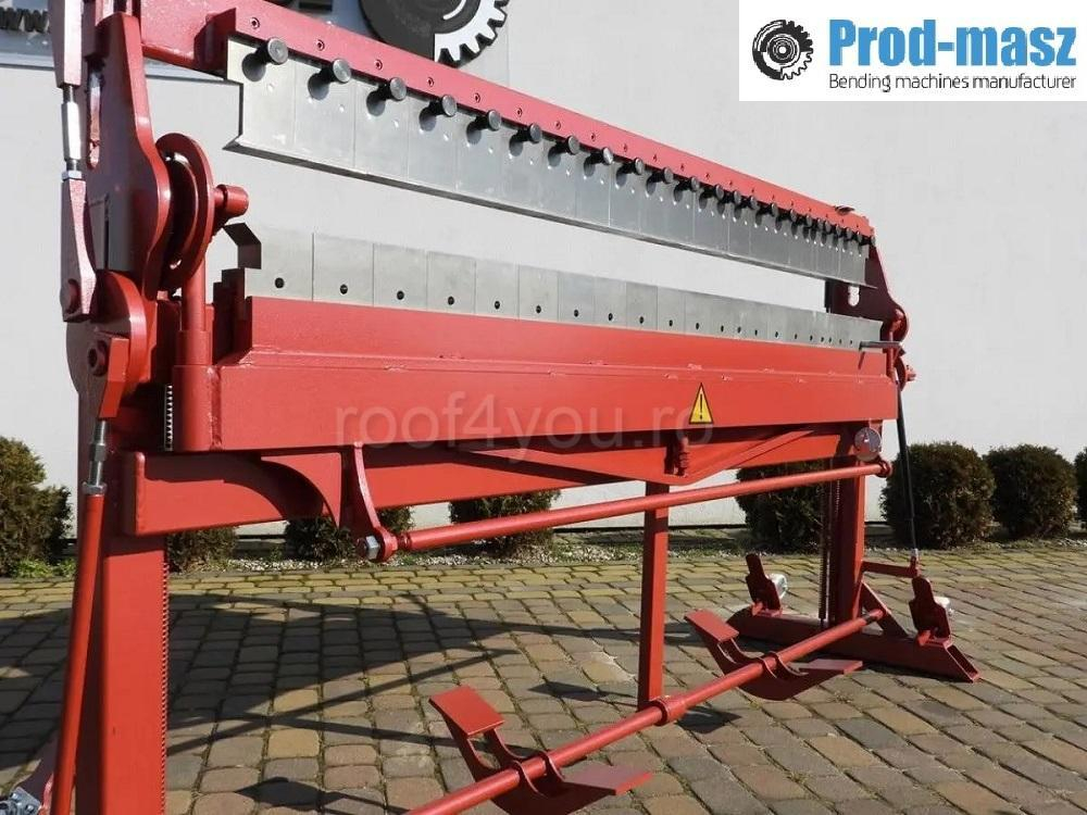 Abkant manual cu segmenti, lungime de lucru 2050 mm/ indoire max 1.2 mm [4]