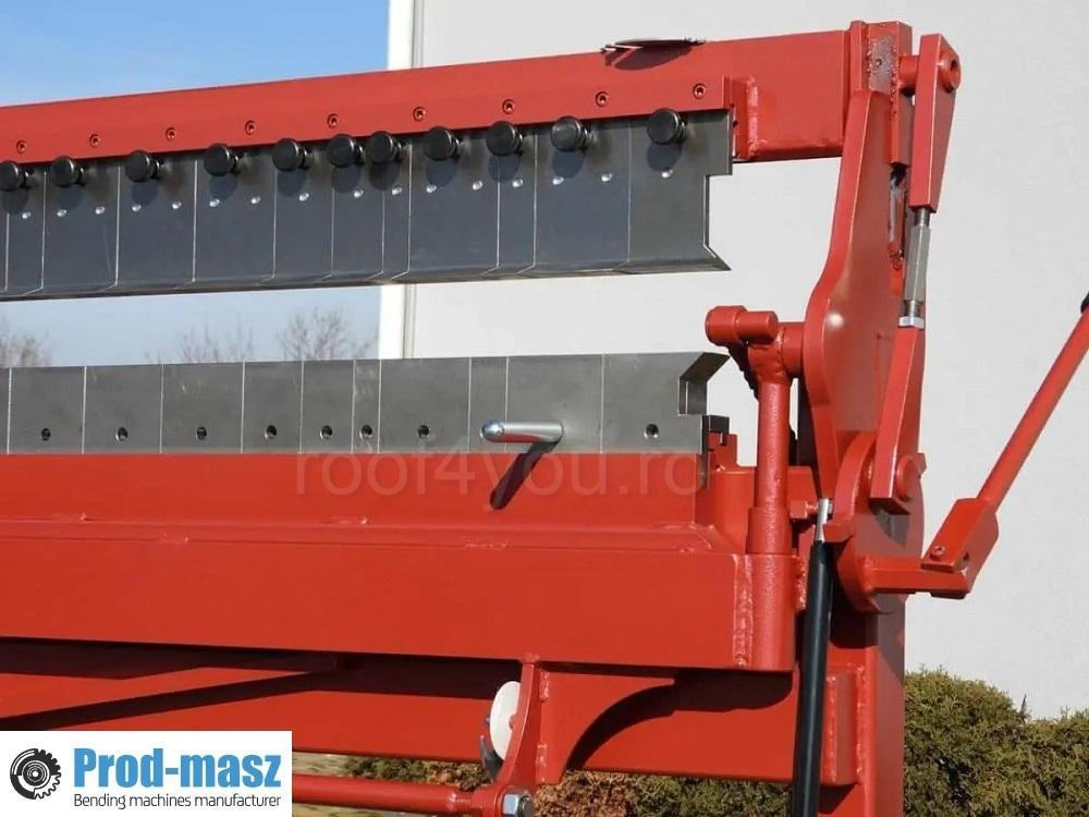 Abkant manual cu segmenti, lungime de lucru 2050 mm/ indoire max 1.2 mm [2]