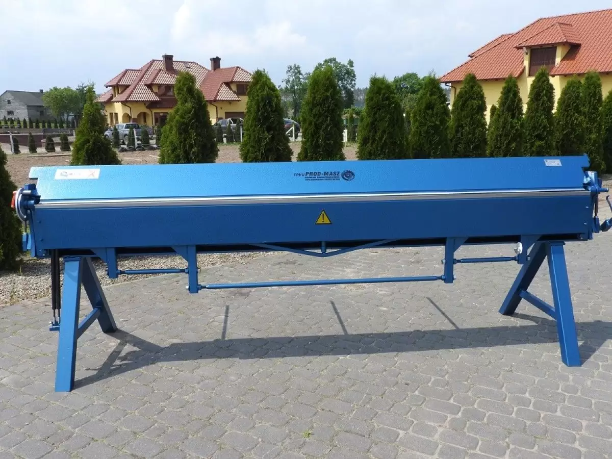 Abkant manual lungime de lucru 3140mm / indoire 1.2mm [4]