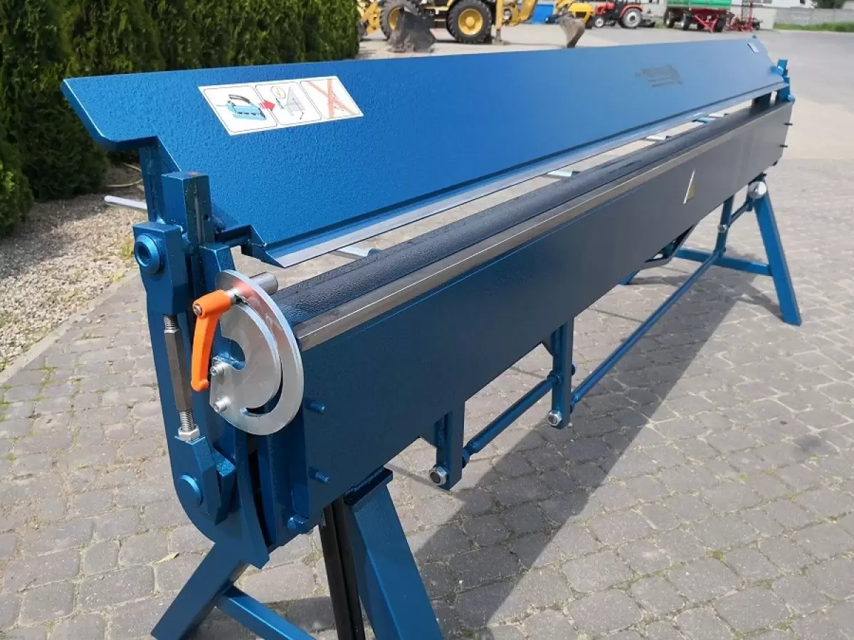 Abkant manual lungime de lucru 3140mm / indoire 1.2mm [2]