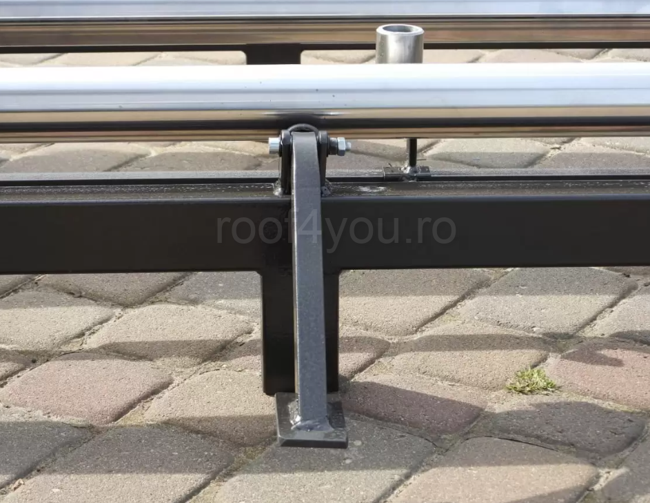 Derulator de tabla, suporta max 1000 kg pentru rola de maxim 1250mm latime [6]