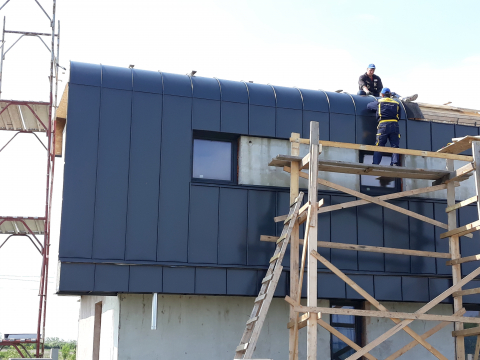 Invelitoare si fatada aluminiu prevopsit RAL 7016 [2]