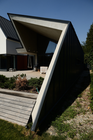 Invelitoare otel prevopsit RAL 7016 [3]