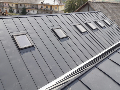 - Proiecte Roof4you - Invelitoare otel prevopsit RAL 7016