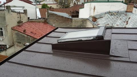 - Proiecte Roof4you - Invelitoare otel prevopsit RAL 8019