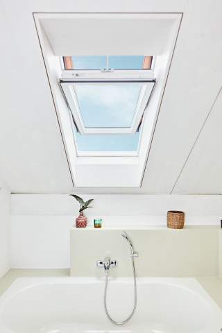 Ferestre Designo R69G cu deschidere mediana, electrica, PVC [2]