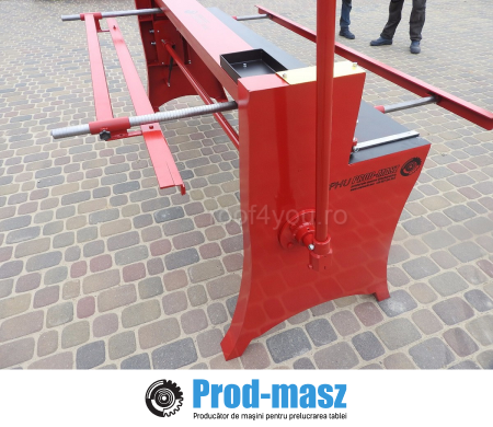 Ghilotina manuala pentru tabla 2050 mm / 1.2 mm GLT PROD-MASZ [4]