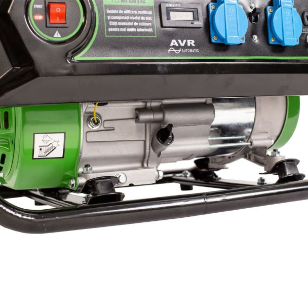 Generator de curent pe benzina Greenfield G-EC4600, portabil, monofazat, 3.3 kVA [10]