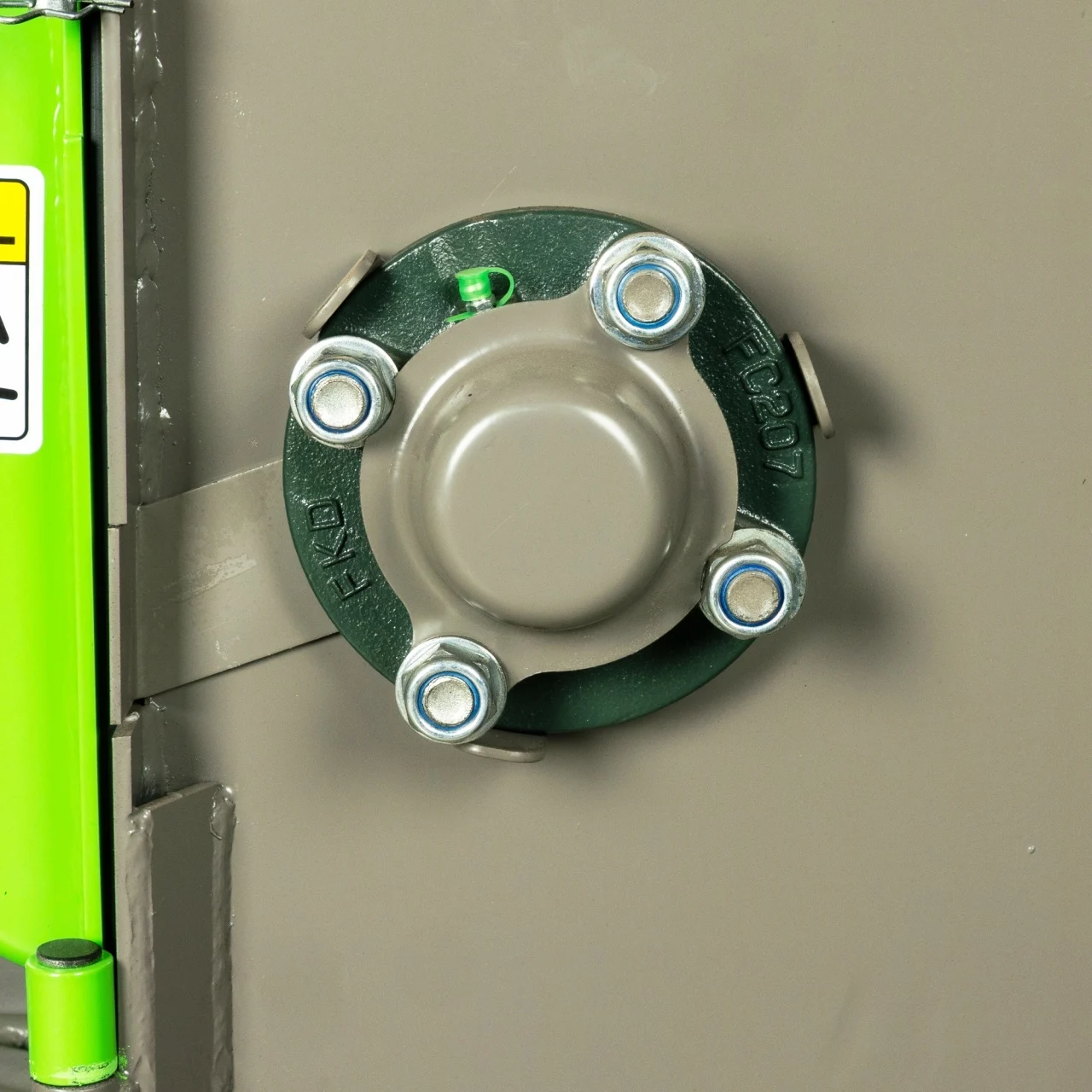 Tocator de crengi, benzina, diametru Ø150mm, carlig de remorcare, 15 Cp, 420 Cc, 25m3/h, 3600 Rpm, pentru rumegus, Micul Fermier [12]