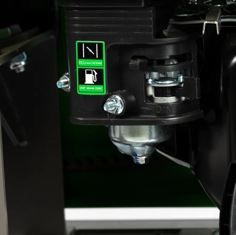 Tocator de crengi, benzina, motor 4 timpi, 212 Cc, diametru Ø60mm, 7 Cp, 2 mc/h, 3600 Rpm, pentru brichete, Micul Fermier [6]