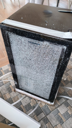 Frigider pentru bauturi, SECOND HAND (geam spart), sendvisuri, capacitate 93 L, lumina LED, Negru, HEINNER [1]