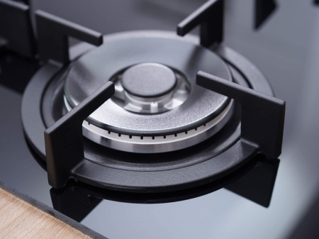 Plita incorporabila pe gaz, 4 arzatoare, aprindere electrica, gratare fonta, 60 cm, sticla neagra, WOK, Negru, BEKO [5]