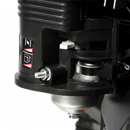 Tocator de crengi si tulpini Micul Fermier GF-2206, 15CP, 420CC, motor 4 timpi, benzina,  orizontal. [12]