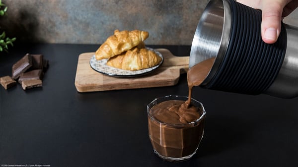 Aparat pentru spumarea laptelui Cecotec Power Latte Spume 5000, interior antiaderent, 650W, ciocolata calda [3]