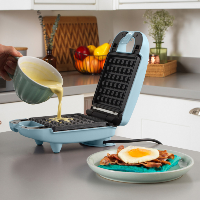 Aparat 3 in 1 Petra, vafe, briose, gogosi, placi antiaderente detasabile, 650W, albastru pastel [3]