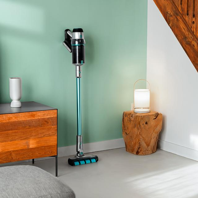 Aspirator vertical 3 in 1 Cecotec Conga RockStar 1600 Titanium, Putere 680W, 4 moduri, 29,6V Li-Ion, Autonomie 75m, Rezervor 600ml [11]