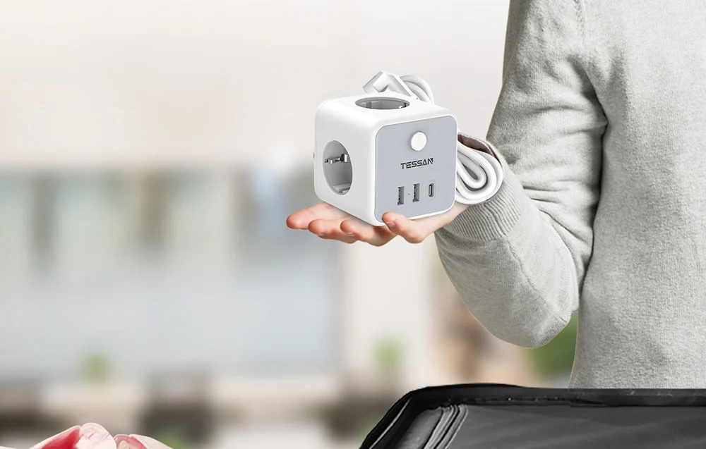Prelungitor tip cub Tessan TS-301-C, 3 prize, 2 X USB A, 1 X USB-C, cablu 1.5m [2]
