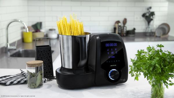 Multicooker multifunctional Cecotec Mambo 9090, 1700W, Capacitate 3.3 Litri, 30 functii pentru gatit, pana la 4 preparate in acelasi timp, accesorii incluse [11]