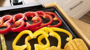 Gratar electric Cecotec Tasty&Grill 2000 Bamboo, 2000W, cadru din bambus, termostat reglabil [8]