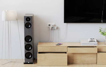 Priza Multipla Tessan TS-323-C, 3 Prize, 1 port USB-C, 2 Porturi USB, 240 V, Alb ,2500W 10A [4]