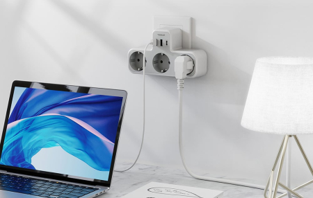 Priza Multipla Tessan TS-323-C, 3 Prize, 1 port USB-C, 2 Porturi USB, 240 V, Alb ,2500W 10A [2]