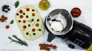 Multicooker multifunctional Cecotec Mambo 9090, 1700W, Capacitate 3.3 Litri, 30 functii pentru gatit, pana la 4 preparate in acelasi timp, accesorii incluse [13]