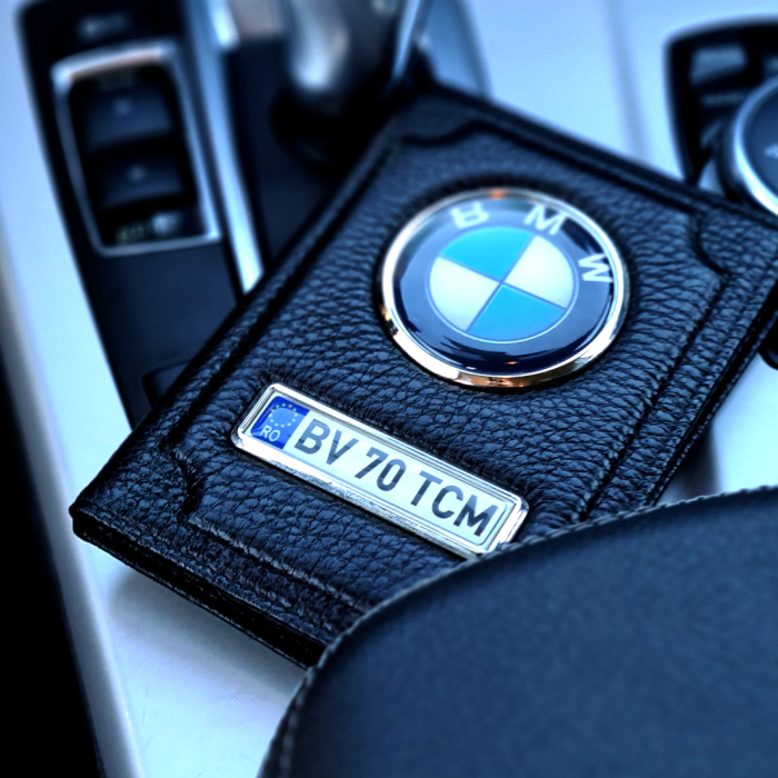 Port Documente Auto Personalizat cu Număr și Marcă | Rubic Shop [2]