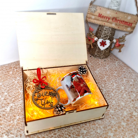 Produse Gravate - Set Craciun Cana + 2 Globuri