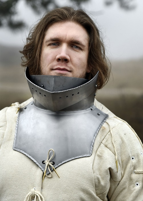 Apărătoare de gât tip Bevor [4]