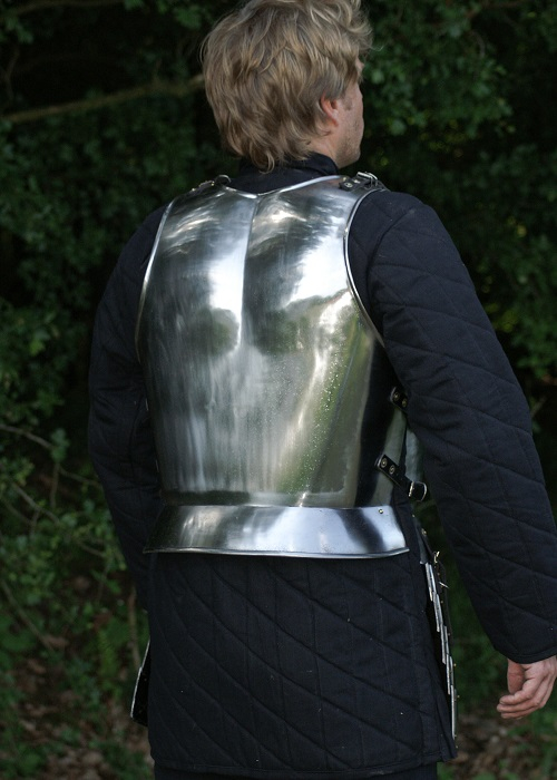 Cuirasă cu tasete secol XVI [2]