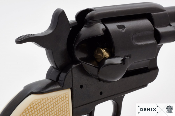 Revolver Colt Cavalry 1873 [2]