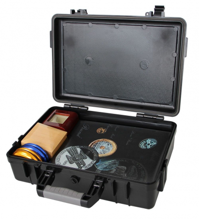 Valiza neagra din plastic dur pentru depozitare [2]