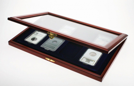 Vitrina expunere monede - Vitrina din lemn, insertie de catifea albastra, pentru 8 monede in capsule slabs NCG PCGS-SAFE5878