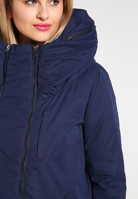 geaca-gravide-si-babywearing-3-in-1-tikka-carry-me-blue-navy [5]