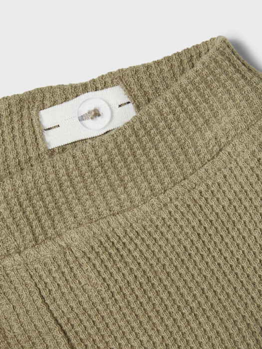 pantaloni-scurti-bebe-bumbac-organic-din-vafe-baieti-name-it-hardy-sage [4]