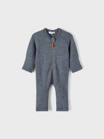 overall-bebelusi-lana-merinos-cu-manusi-si-botosei-baieti-name-it-mino-turbulence [2]