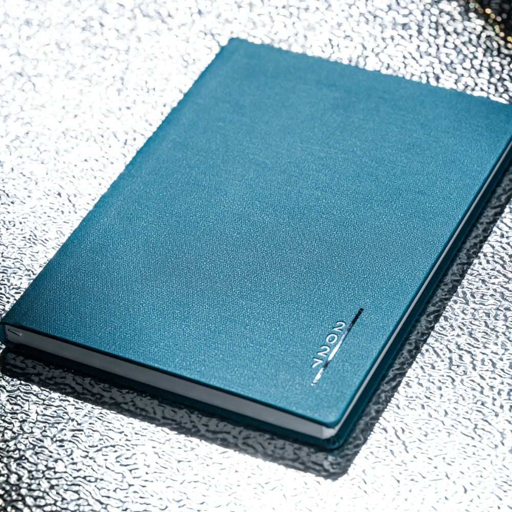 Agenda nedatata ONYX [10]