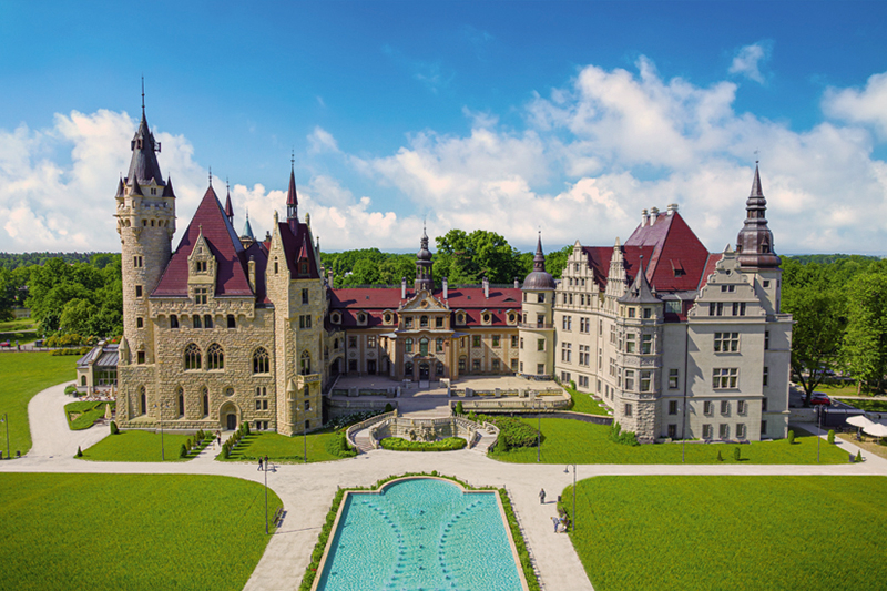 Calendar de perete Castele, CA [9]