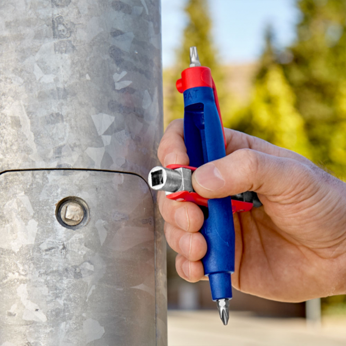 Cheie pentru tabloul de comanda cu stift, tablouri electrice, KNIPEX 00 11 07 [3]