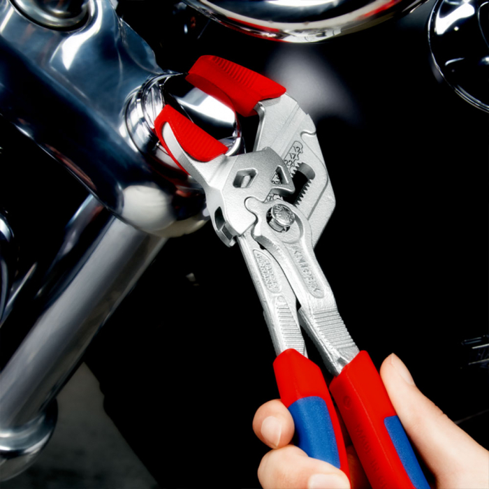 Pliers wrench, Pliers and a wrench in a single tool, multicomponent handle,  250 mm, KNIPEX 86 05 250 T [6]