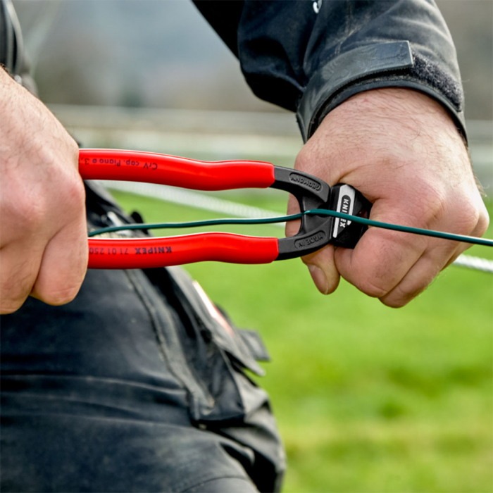 KNIPEX CoBolt XLcompact pliers, cutter for screws, nails, rivets up to Ø 5,6 mm, 71 01 250 [3]