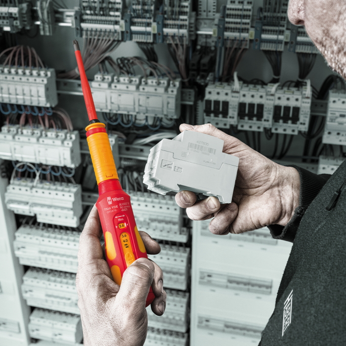 Wera 7516 VDE Safe-Torque Speed Screwdriver, 2.4-4 Nm [2]