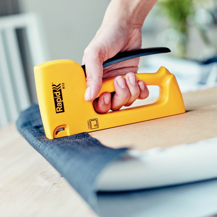 Rapid R13E Staple Gun, ergonomic, staples 13/4-10 mm, 3 year guarantee, 5000057 [11]