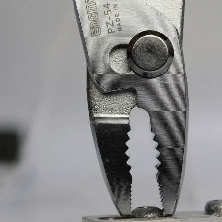 Cleste Extragere Suruburi Cap Stricat cu imbinare mobila ENGINEER PZ-54, 175 mm, Fabricat In Japonia [1]