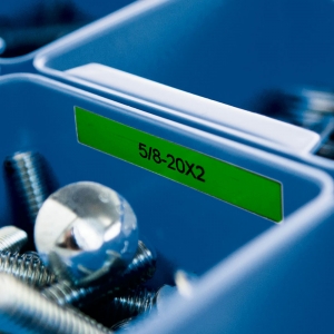 Etichete industriale autocolante, DYMO ID1 vinil, 12mm x 5.5m, alb/verde, 18054142